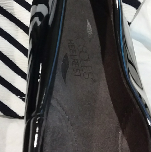 Aerololes Heelrest Black Heels - Picture 6 of 8